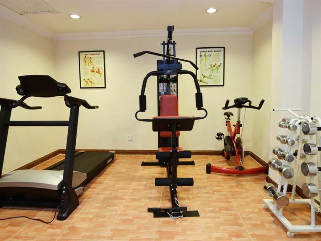 Holiday Villa Hotel City Centre Phnom-Penh Buitenkant foto