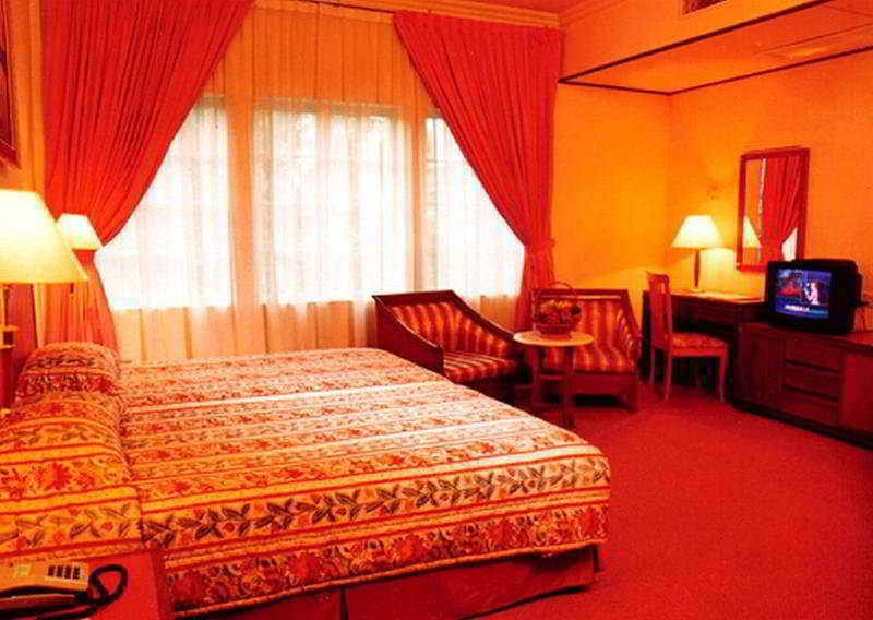 Holiday Villa Hotel City Centre Phnom-Penh Kamer foto